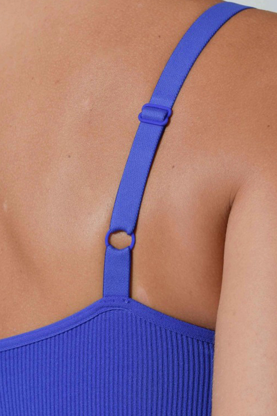 Biustonosz Mono Air - Królewski Elektryk