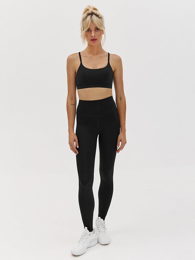 Legginsy Essentila - Czarny